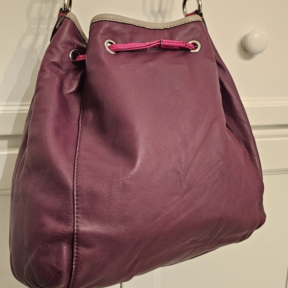Coach Daisy Spectator Drawstring Bucket Bag - Picture 3 of 7